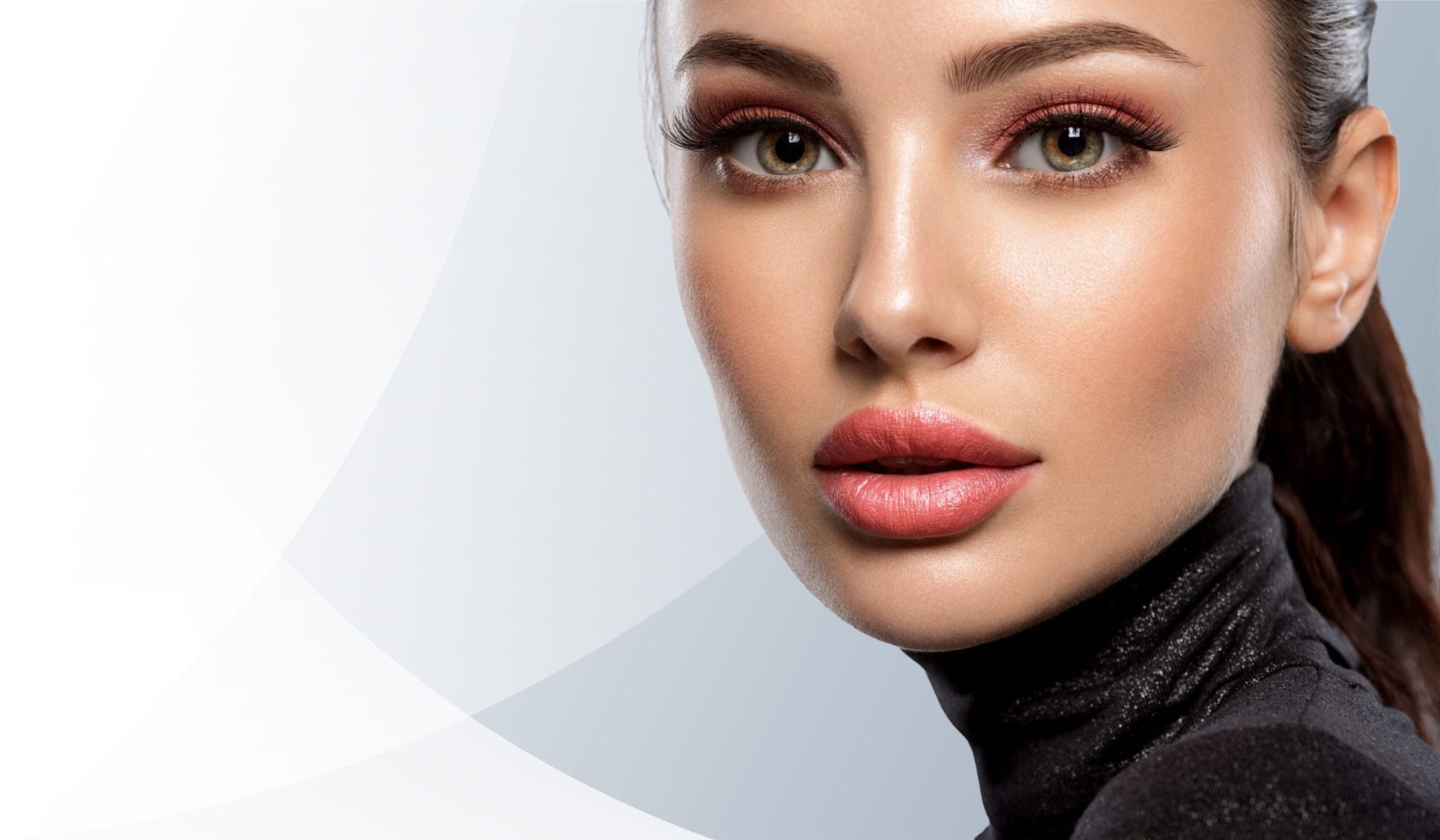 Faltenunterspritzung Düsseldorf – sanfte Behandlung mit Hyaluron für glatte Haut und ein jugendliches Aussehen